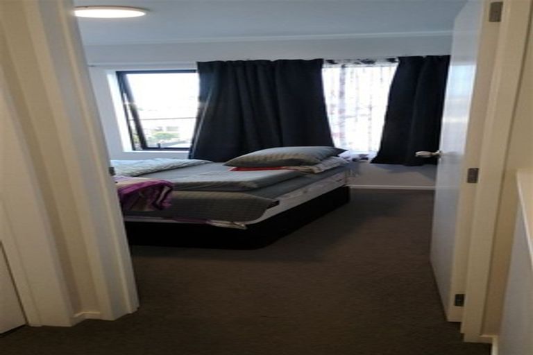 Photo of property in 95 Battalion Drive, Papakura, 2110