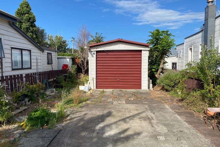Photo of property in 627 Queen Sh25 Street, Thames, 3500
