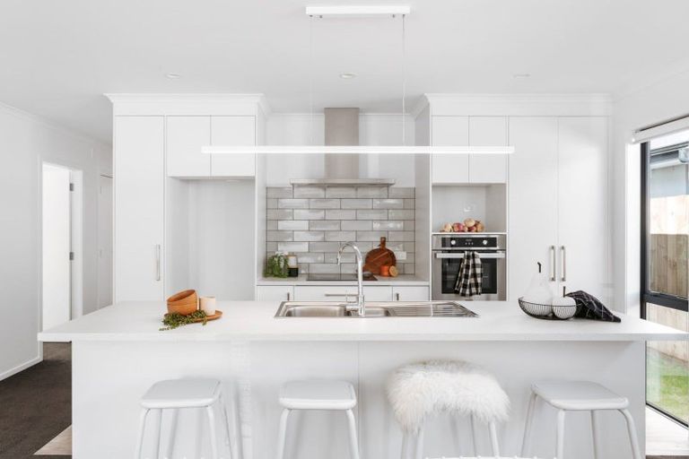 Photo of property in 8 Julie Lane, Papamoa, 3118