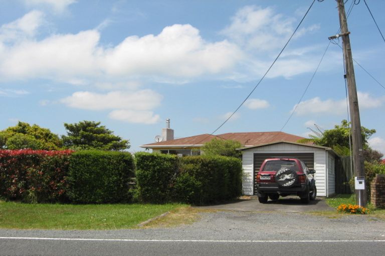 Photo of property in 58 Riverhead Road, Kumeu, 0810