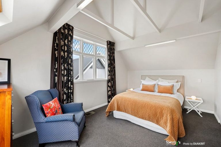 Photo of property in 27 Waru Street, Khandallah, Wellington, 6035