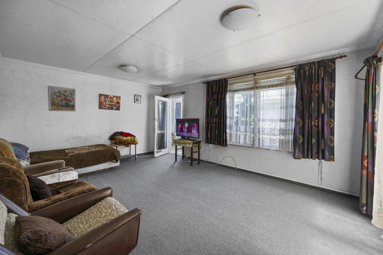 Photo of property in 102 Frederick Street, Mayfair, Hastings, 4122