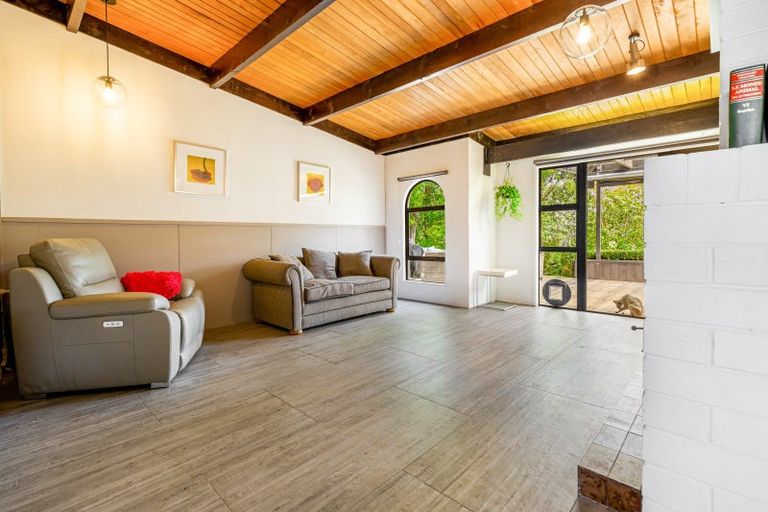 Photo of property in 225 Taylor Road, Waimauku, 0882