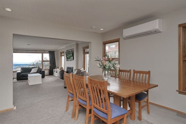 Photo of property in 262 Mount Pleasant Road, Mount Pleasant, Christchurch, 8081