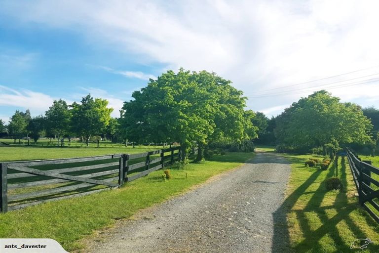 Photo of property in 327 Thwaites Road, Hororata, Darfield, 7572