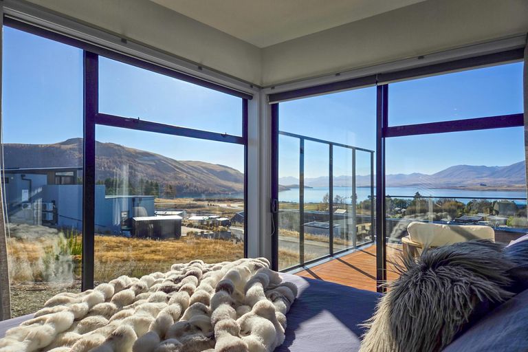 Photo of property in 20 Erebus Place, Lake Tekapo, 7999