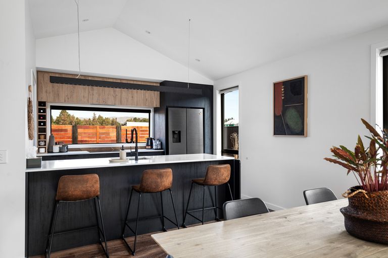 Photo of property in 16 Pollock Street, Alexandra, 9320