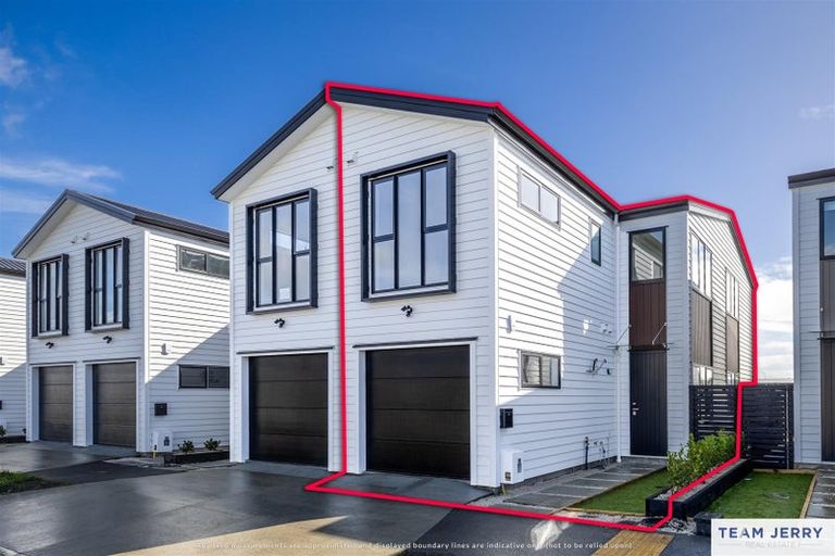 Photo of property in 51 Whare Kauri Road, Papakura, 2110