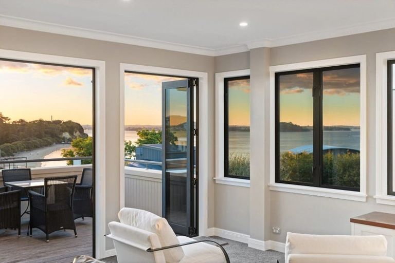 Photo of property in 16 Selwyn Avenue, Mission Bay, Auckland, 1071