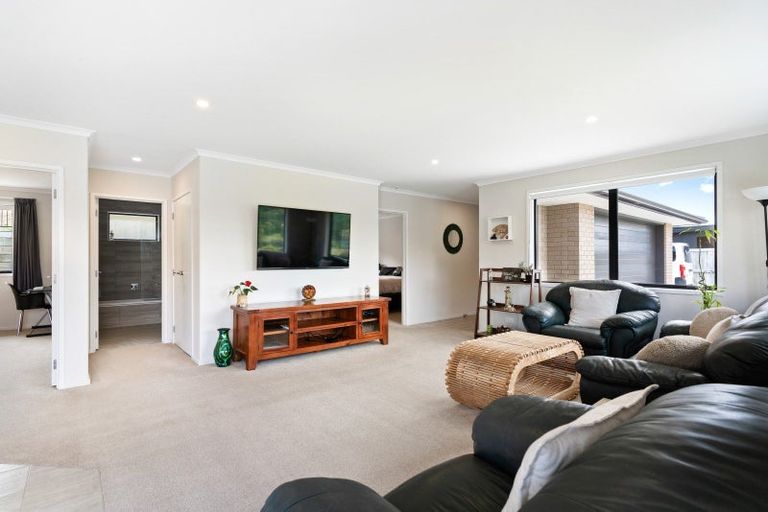 Photo of property in 125 Rangituia Street, Whangamata, 3691