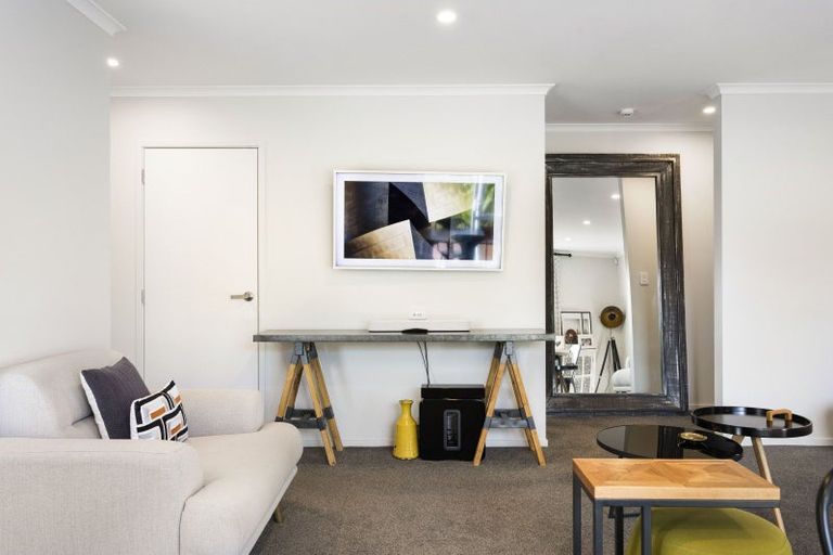 Photo of property in 147c Portsmouth Road, Bombay, 2675