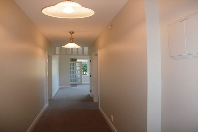 Photo of property in 2/52 Richmond Avenue, Northcote Point, Auckland, 0627