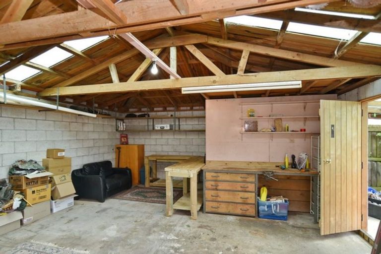 Photo of property in 17 Courage Road, Amberley, 7410