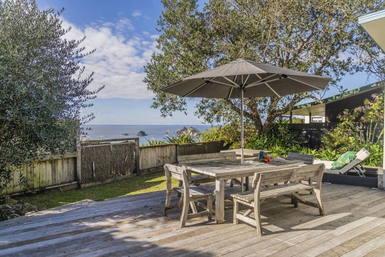 Photo of property in 93 Grange Road, Hahei, Whitianga, 3591