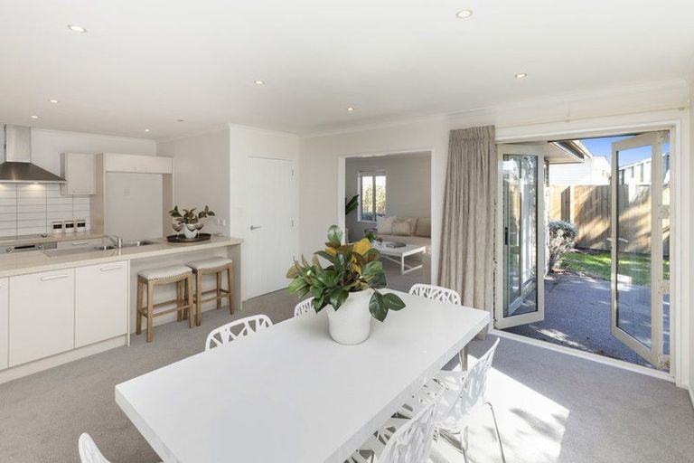 Photo of property in 6a Cardiff Avenue, Somerfield, Christchurch, 8024