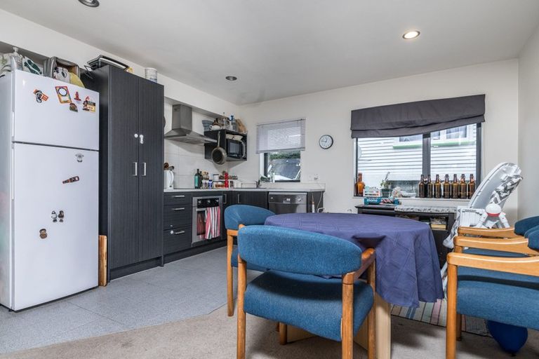 Photo of property in 11/11 Gordon Place, Newtown, Wellington, 6021