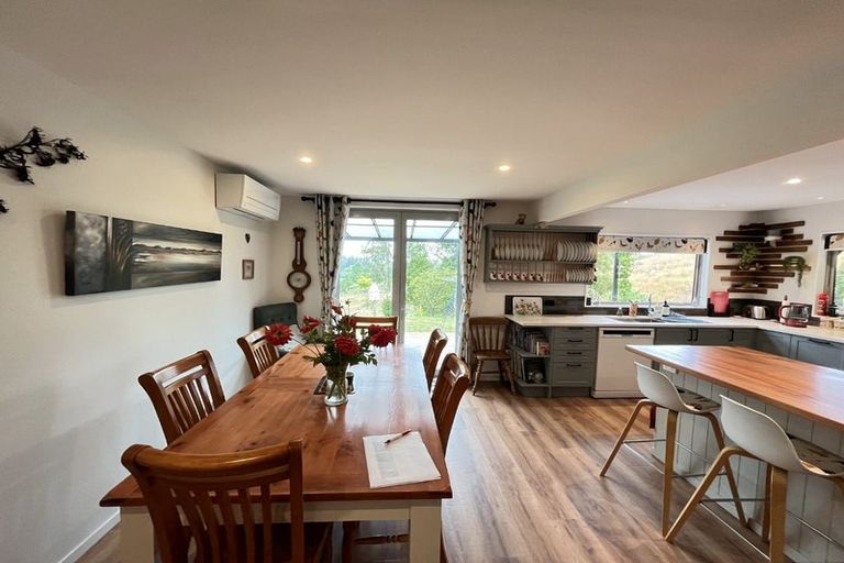 Photo of property in 143 Carlyon Road, Mahana, Upper Moutere, 7173