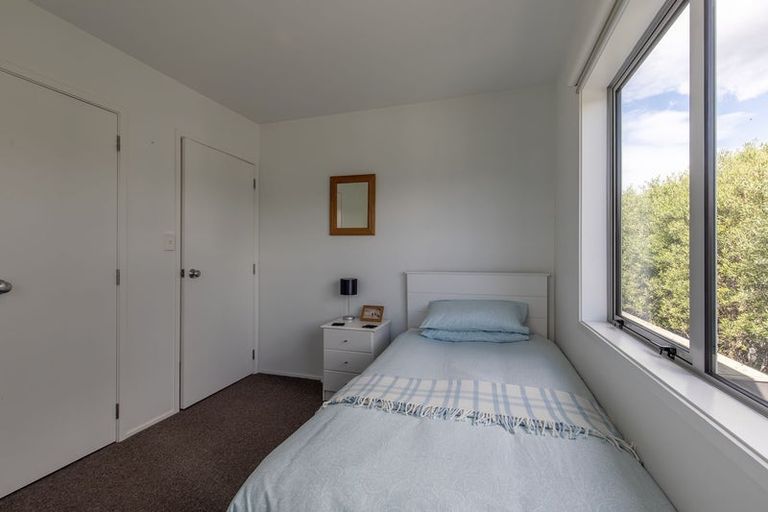 Photo of property in 18 Wai Matangi Place, Motuoapa, 3382