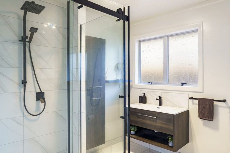 Photo of property in 2/33 Latham Street, Napier South, Napier, 4110