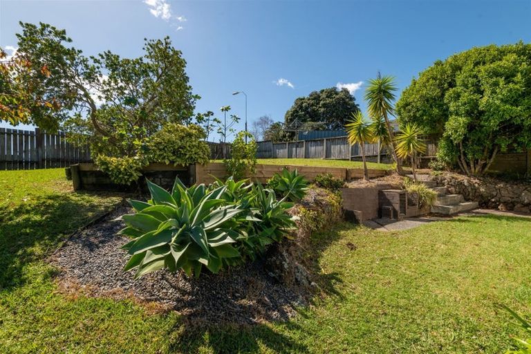 Photo of property in 7 Simon Ellice Drive, Bayview, Auckland, 0629
