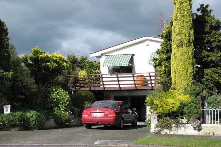 Photo of property in 11 Mount View Place, Waipukurau, 4200