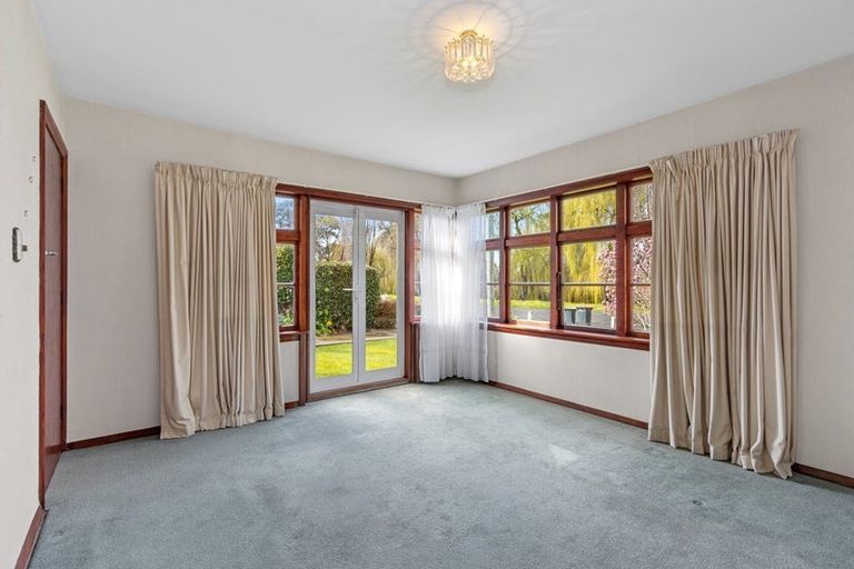 Photo of property in 930 Avonside Drive, Avondale, Christchurch, 8061