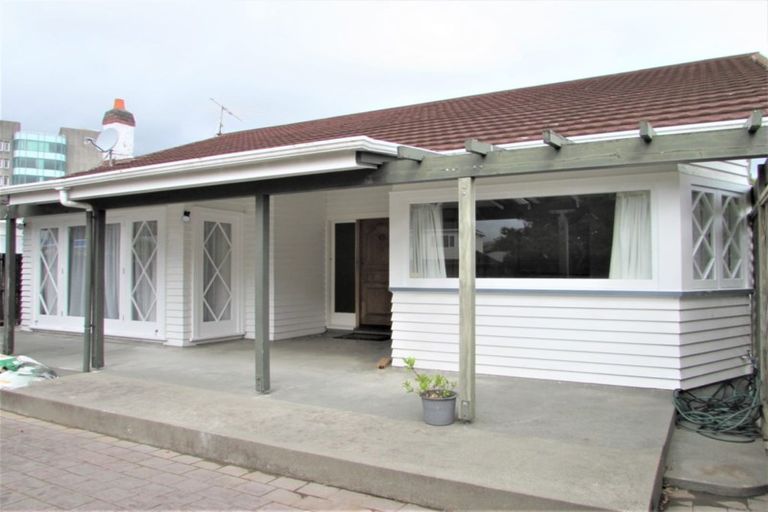 Photo of property in 612 High Street, Boulcott, Lower Hutt, 5010