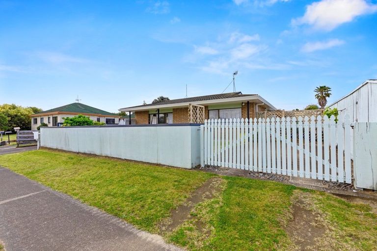 Photo of property in 1/105 Gloucester Road, Mount Maunganui, 3116