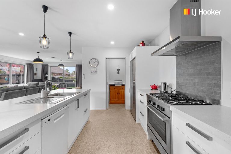 Photo of property in 58 Silverstream Drive, Mosgiel, 9024