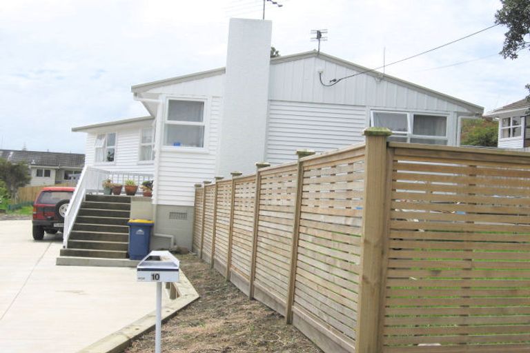 Photo of property in 10a Winifred Avenue, Bayview, Auckland, 0629