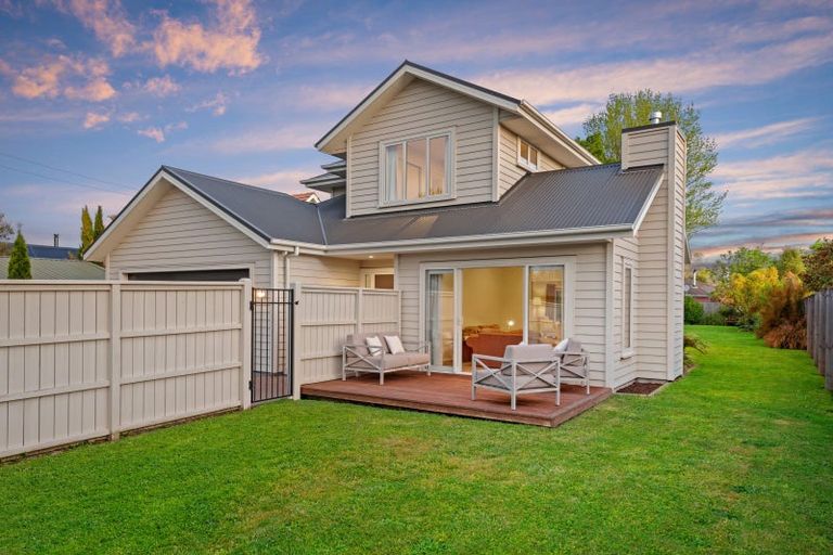 Photo of property in 104 Tomes Road, St Albans, Christchurch, 8052