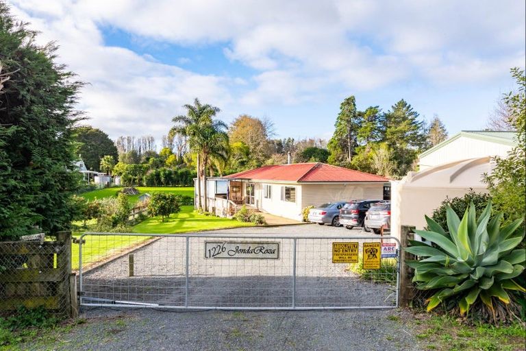 Photo of property in 1226 Pipiwai Road, Ruatangata West, Whangarei, 0176