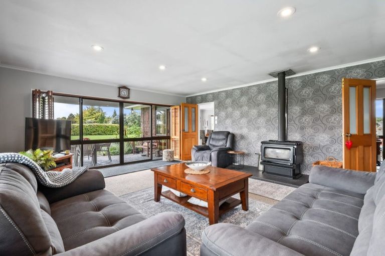 Photo of property in 2923 State Highway 1, Sanson, Palmerston North, 4479