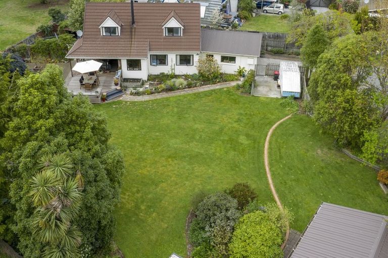 Photo of property in 19 Mckenzie Place, Waikuku Beach, 7402