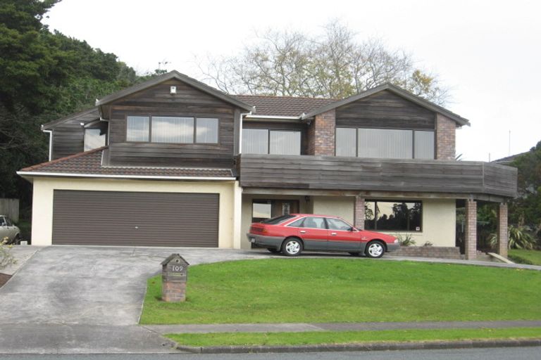 Photo of property in 109 Grande Vue Road, Hillpark, Auckland, 2102