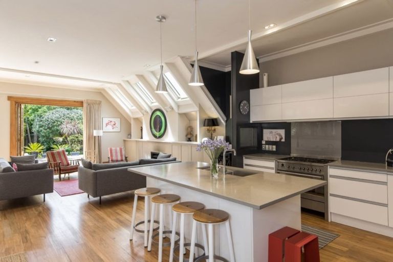 Photo of property in 4 Poronui Street, Mount Eden, Auckland, 1024