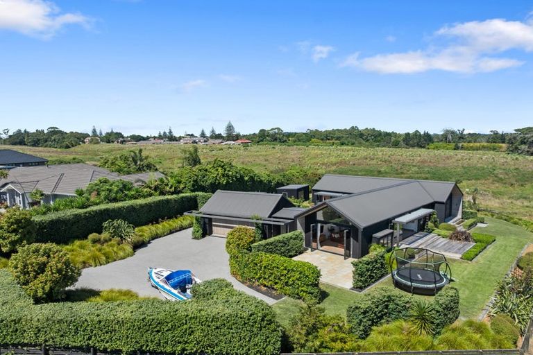 Photo of property in 28 Capriole Crescent, Kingseat, Papakura, 2580