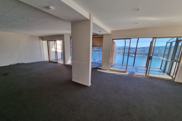 Photo of property in 27 Kaikoura Street, Maupuia, Wellington, 6022