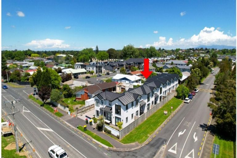 Photo of property in 3/135 Silverdale Road, Hillcrest, Hamilton, 3216