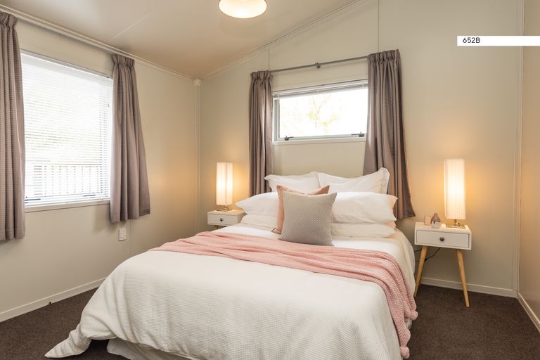 Photo of property in 652c Barbadoes Street, Edgeware, Christchurch, 8013