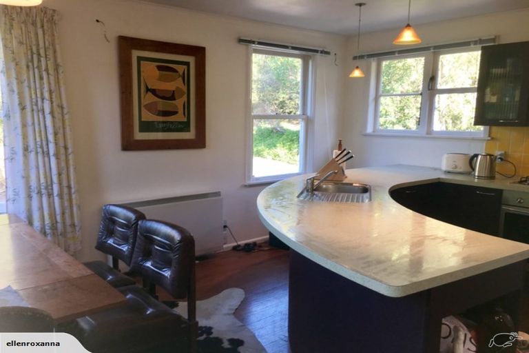 Photo of property in 82 Martindales Road, Heathcote Valley, Christchurch, 8022