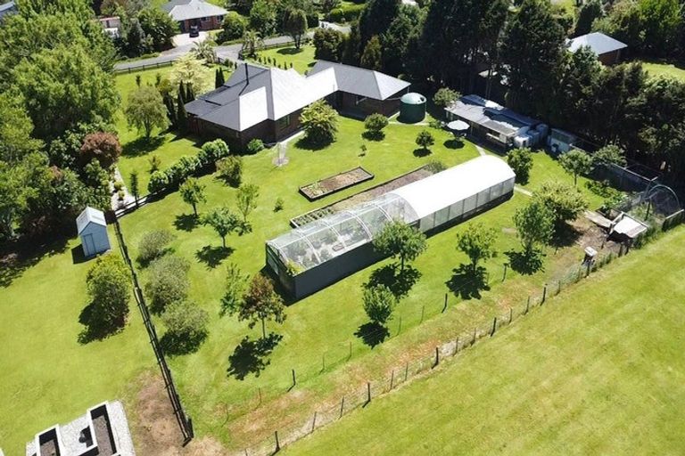 Photo of property in 41 Kew Road, Westport, 7825