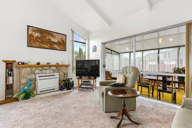 Photo of property in 16a Fenhall Street, Russley, Christchurch, 8042