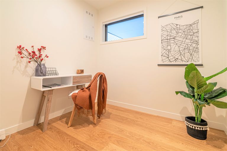 Photo of property in 4 Barker Place, Waikiwi, Invercargill, 9810