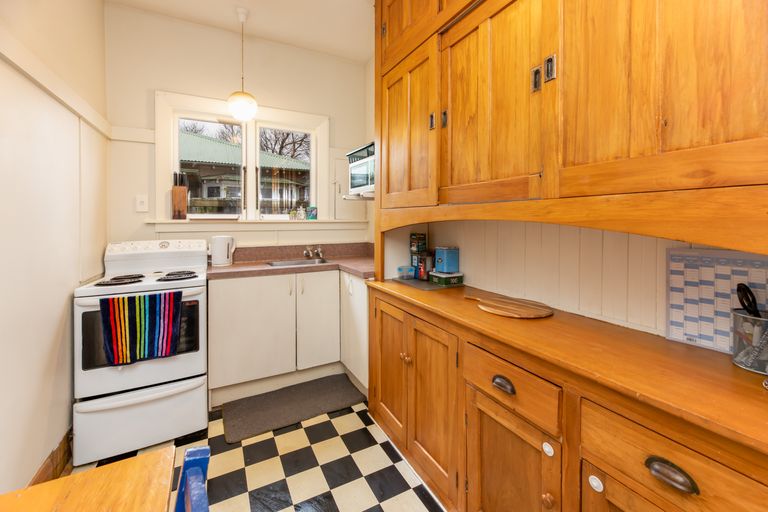 Photo of property in 47 Selwyn Street, Somerfield, Christchurch, 8024