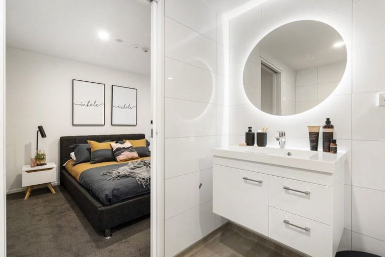 Photo of property in 2/9g East Street, Papakura, 2110