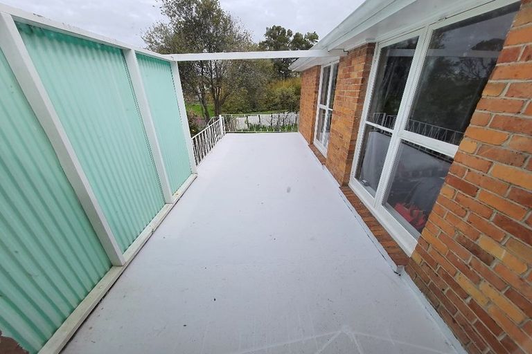 Photo of property in 30 Weybridge Crescent, Glen Innes, Auckland, 1072