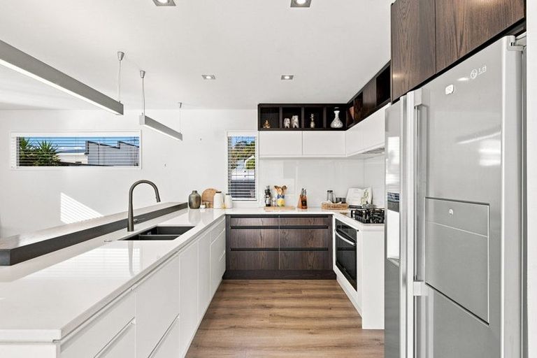 Photo of property in 153a Centaurus Road, Saint Martins, Christchurch, 8022