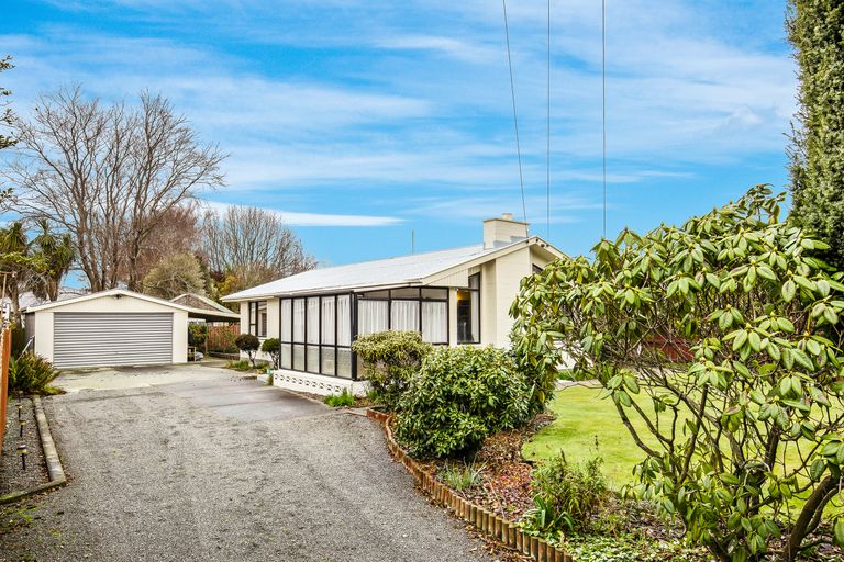 Photo of property in 16a Fenhall Street, Russley, Christchurch, 8042