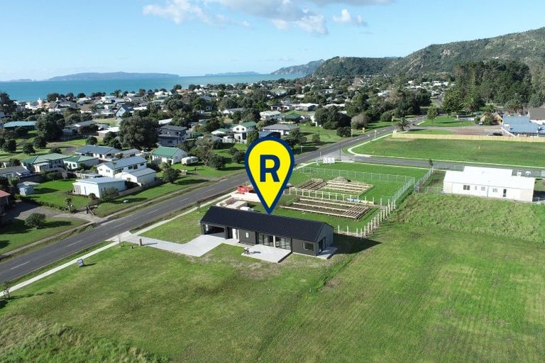 Photo of property in 307 Matarangi Drive, Matarangi, Whitianga, 3592